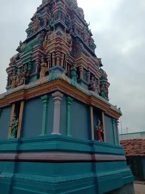 Arulmigu Mariyamman Sendraya Swamy Temple, Alapuram - 636904 அருள்மிகு மாரியம்மன், சென்றாய சுவாமி திருக்கோயில், Alapuram - 636904, Dharmapuri - Ancient Temple Architecture and History Image 4