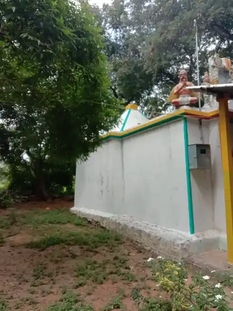 Arulmigu Mariyamman Sendraya Swamy Temple, Alapuram - 636904 அருள்மிகு மாரியம்மன், சென்றாய சுவாமி திருக்கோயில், Alapuram - 636904, Dharmapuri - Ancient Temple Architecture and History Image 7