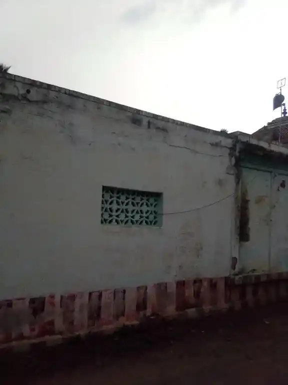 Arulmigu Mariyamman Temple, Aadhanur - 621014 Arulmigu Mariyamman Temple, Aadhanur - 621014, Thiruchirappalli - Ancient Temple Architecture and History Image 5