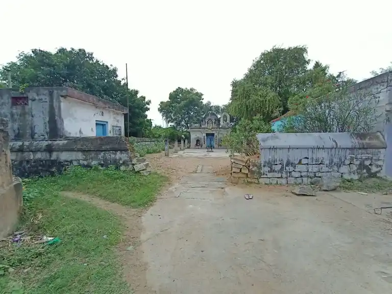 Arulmigu Mariyamman Temple, Aayandhur - 605755 அருள்மிகு மாரியம்மன் திருக்கோயில், Aayandhur - 605755, Viluppuram - Ancient Temple Architecture and History Image 2