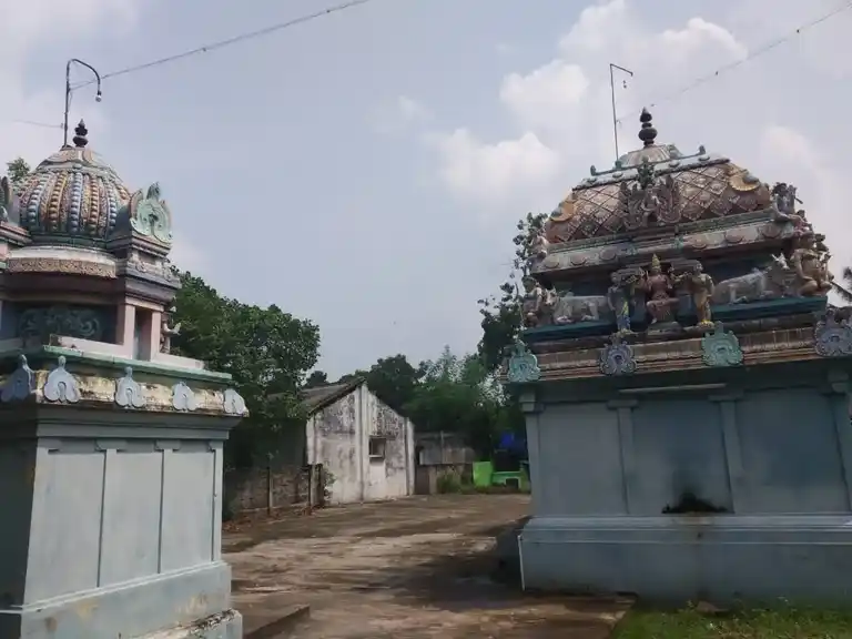 Arulmigu Mariyamman Temple, Achalpuram, Achalpuram - 609101 அருள்மிகு மாரியம்மன் அங்காளம்மன் திருக்கோயில், Achalpuram, Sirkazhi - 609101, Mayiladuthurai - Ancient Temple Architecture and History Image 2