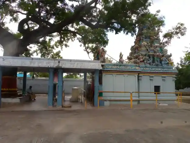 Arulmigu Mariyamman Temple, Agaram Pallilpattu - 606853 அருள்மிகு மாரியம்மன் திருக்கோயில், அகரம் பள்ளிப்பட்டு - 606853, Tiruvannamalai - Ancient Temple Architecture and History Image 4