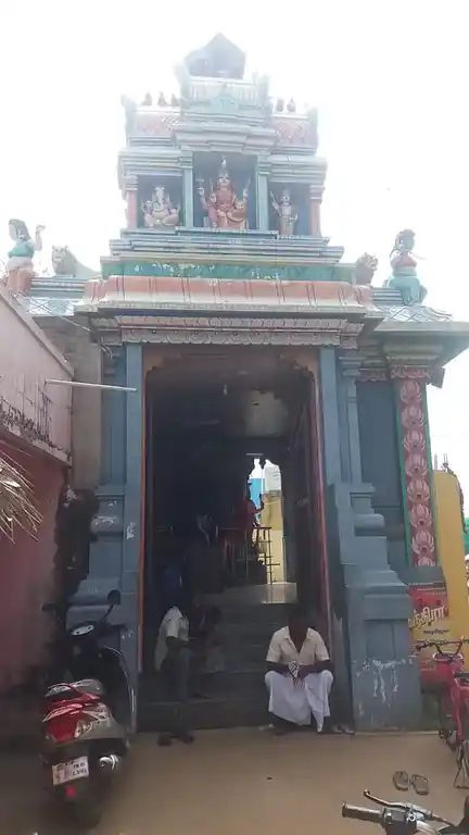 Arulmigu Mariyamman Temple, Alagiyamanavalan. - 621715 அருள்மிகு மாரியம்மன் திருக்கோயில், Alagiyamanavalan., Alagiyamanavalan. - 621715, Ariyalur - Ancient Temple Architecture and History Image 2