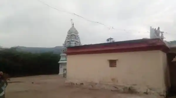 Arulmigu Mariyamman Temple, Angiyam - 621210 Arulmigu Mariyamman Temple, Angiyam - 621210, Thiruchirappalli - Ancient Temple Architecture and History Image 3