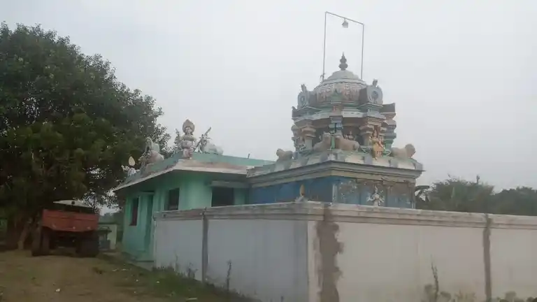 Arulmigu Mariyamman Temple, Annakaranpettai - 612904 அருள்மிகு மாரியம்மன் திருக்கோயில், Annakaranpettai - 612904, Ariyalur - Ancient Temple Architecture and History Image 2