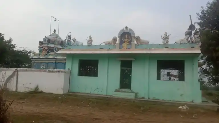 Arulmigu Mariyamman Temple, Annakaranpettai - 612904 அருள்மிகு மாரியம்மன் திருக்கோயில், Annakaranpettai - 612904, Ariyalur - Ancient Temple Architecture and History Image 4
