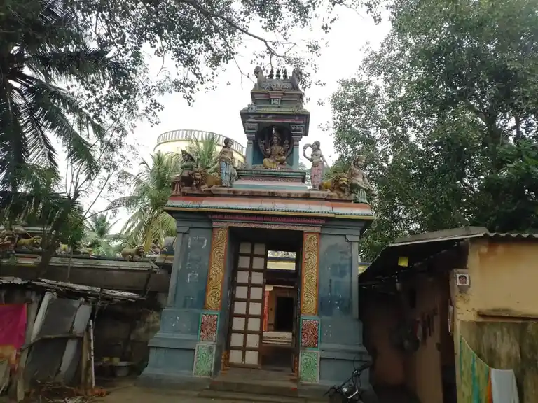 Arulmigu Mariyamman Temple, Antikuppam - 607106 அருள்மிகு மாரியம்மன் திருக்கோயில், ஆண்டிக்குப்பம் - 607106, Cuddalore - Ancient Temple Architecture and History Image 2