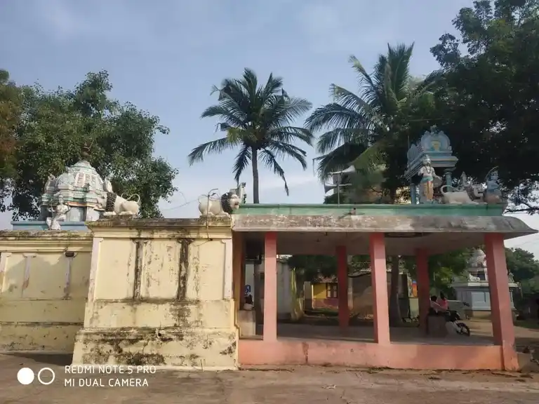 Arulmigu Mariyamman Temple, Arumpakkam - 605757 அருள்மிகு மாரியம்மன் திருக்கோயில், Arumpakkam - 605757, Kallakurichi - Ancient Temple Architecture and History Image 2