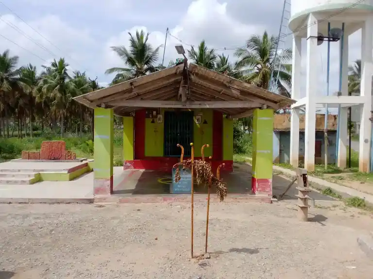 Arulmigu Mariyamman Temple, Bargur Bdo Office Near, Kollakottai - 635104 அருள்மிகு மாரியம்மன் திருக்கோயில், கொல்லகொட்டாய் - 635104, Krishnagiri - Ancient Temple Architecture and History Image 4