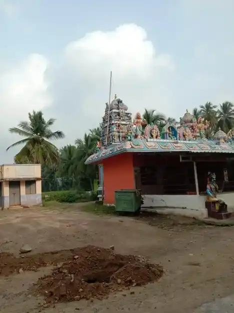 Arulmigu Mariyamman Temple, Chinnagupam, Manjavadi - 636905 அருள்மிகு மாரியம்மன் திருக்கோயில், Chinnagupam, Manjavadi - 636905, Dharmapuri - Ancient Temple Architecture and History Image 3