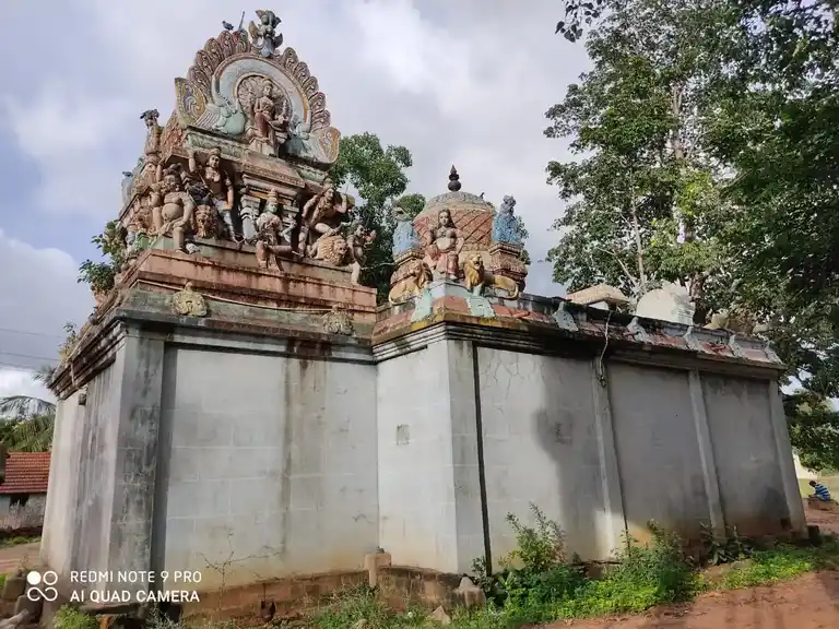 Arulmigu Mariyamman Temple, Chinnakarukai - 608901 அருள்மிகு மாரியம்மன் திருக்கோயில், சின்னகருக்கை - 608901, Ariyalur - Ancient Temple Architecture and History Image 4