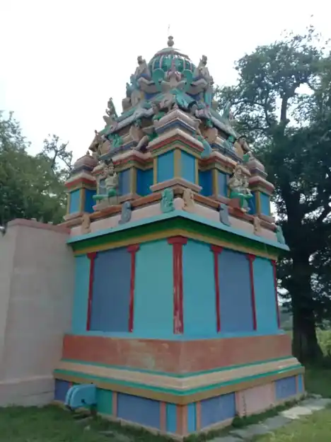 Arulmigu Mariyamman Temple, Chinnamanjavaadi, Manjavadi - 636905 அருள்மிகு மாரியம்மன் திருக்கோயில், பில்பருத்தி, பில்பருத்தி - 636905, Dharmapuri - Ancient Temple Architecture and History Image 5