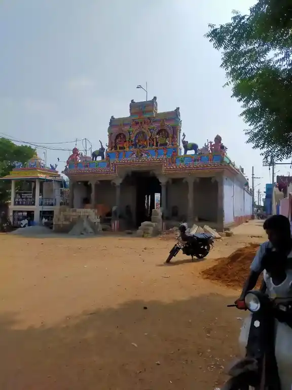 Arulmigu Mariyamman Temple, Chokkanathanputhur - 626121 அருள்மிகு மாரியம்மன் திருக்கோயில், சொக்கநாதன்புத்துர் - 626121, Virudhunagar - Ancient Temple Architecture and History Image 3