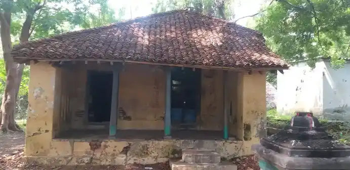 Arulmigu Mariyamman Temple, Edamanal, Edamanal - 609115 அ/மி.மாரியம்மன் திருக்கோயில், Edamanal, Sirkazhi - 609115, Mayiladuthurai - Ancient Temple Architecture and History Image 2