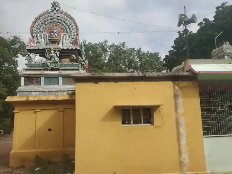 Arulmigu Mariyamman Temple, Elanthalapatti - 621118 Arulmigu Mariyamman Temple, Elanthalapatti - 621118, Perambalur - Ancient Temple Architecture and History Image 2