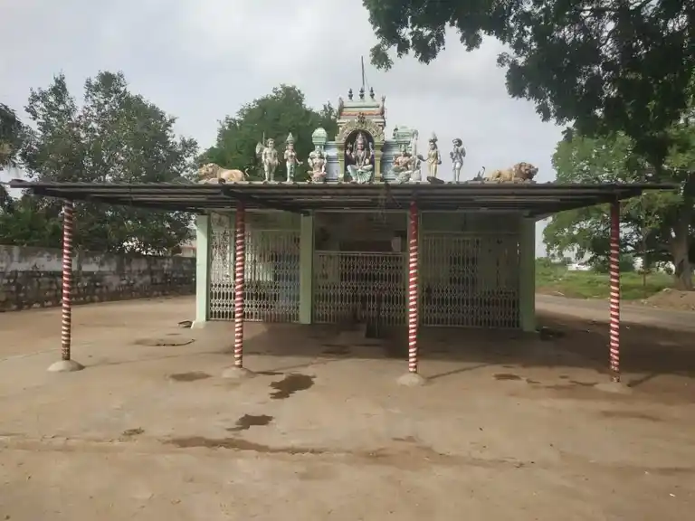 Arulmigu Mariyamman Temple, Elanthalapatti - 621118 Arulmigu Mariyamman Temple, Elanthalapatti - 621118, Perambalur - Ancient Temple Architecture and History Image 4