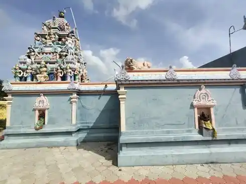 Arulmigu Mariyamman Temple, Ettiyampatti, Ettiyampatti - 636903 அருள்மிகு மாரியம்மன் திருக்கோயில், ஈட்டியம்பட்டி, ஈட்டியம்பட்டி - 636903, Dharmapuri - Ancient Temple Architecture and History Image 2