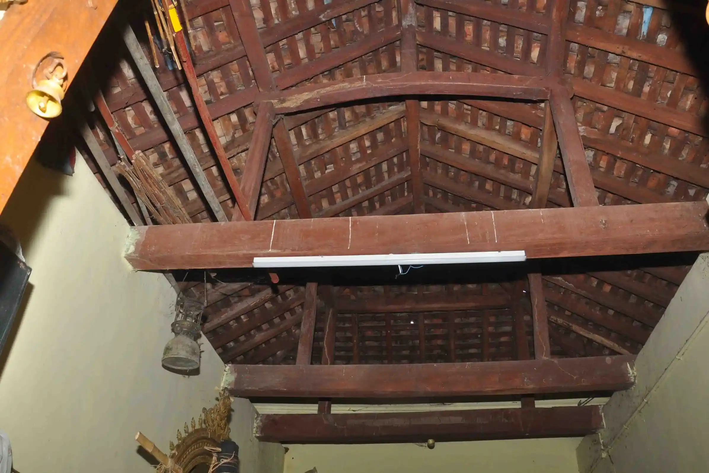 Arulmigu Mariyamman Temple, Ezhumagalur - 609805 அருள்மிகு மாரியம்மன் திருக்கோயில், Ezhumagalur - 609805, Mayiladuthurai - Ancient Temple Architecture and History Image 3