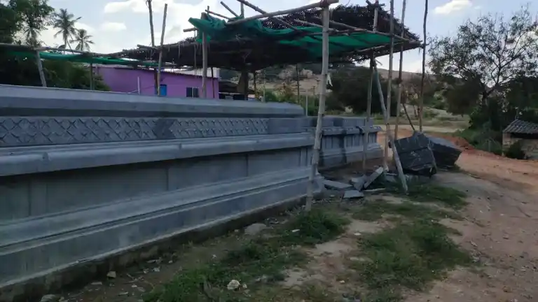 Arulmigu Mariyamman Temple, Gangapuram, Gangapuram - 638102 அருள்மிகு மாரியம்மன் திருக்கோயில், Gangapuram, கங்காபுரம் - 638102, Erode - Ancient Temple Architecture and History Image 6