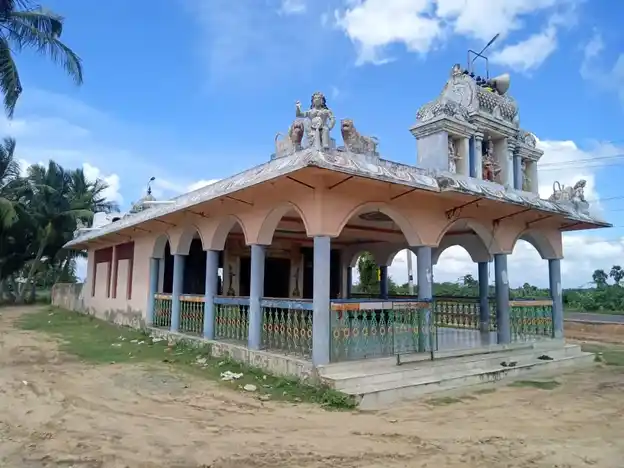 Arulmigu Mariyamman Temple, Idumpavanam - 614703 அருள்மிகு மாரியம்மன் திருகோயில் இடும்பாவனம் கோயில், Idumpavanam, Idumpavanam - 614703, Thiruvarur - Ancient Temple Architecture and History Image 2
