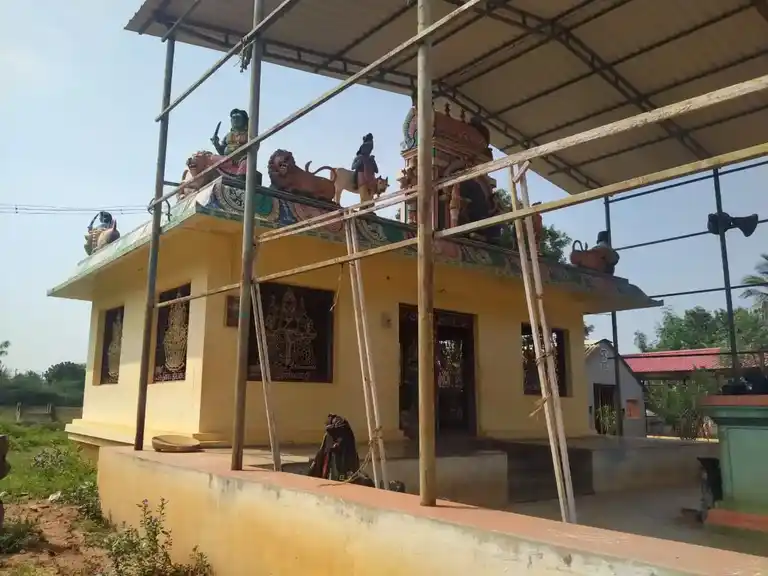 Arulmigu Mariyamman Temple, Ilaikadambur - 621719 அருள்மிகு மாரியம்மன் திருக்கோயில், Ilaikadambur - 621719, Ariyalur - Ancient Temple Architecture and History Image 2