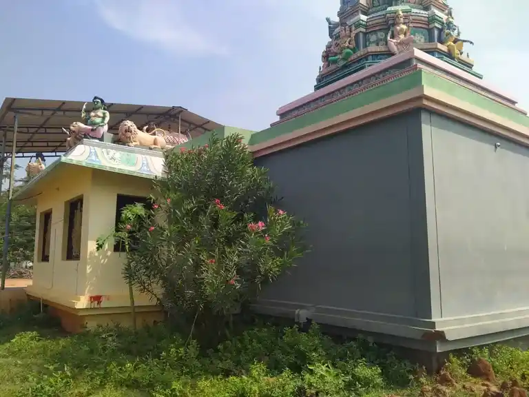 Arulmigu Mariyamman Temple, Ilaikadambur - 621719 அருள்மிகு மாரியம்மன் திருக்கோயில், Ilaikadambur - 621719, Ariyalur - Ancient Temple Architecture and History Image 3