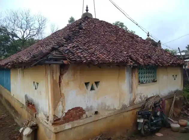 Arulmigu Mariyamman Temple, Ilaiyur - 621806 அருள்மிகு செல்லியம்மன் , மாரியம்மன் திருக்கோயில், Ilaiyur - 621806, Ariyalur - Ancient Temple Architecture and History Image 3