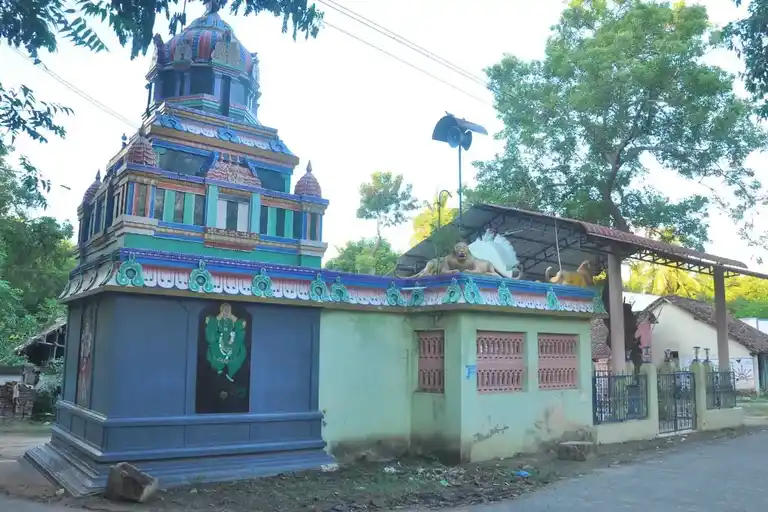 Arulmigu Mariyamman Temple, Illupur, Illupur - 609308 அருள்மிகு மாரியம்மன் திருக்கோயில், Illupur, Illupur - 609308, Mayiladuthurai - Ancient Temple Architecture and History Image 2