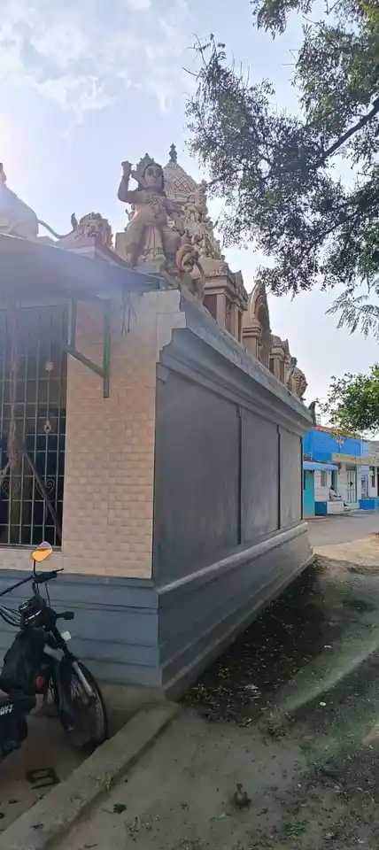 Arulmigu Mariyamman Temple, Irulapatty - 636905