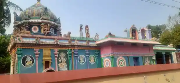 Arulmigu Mariyamman Temple, Kadalangudi - 609204 அருள்மிகு மாரியம்மன் திருக்கோயில்,  - 609204, Mayiladuthurai - Ancient Temple Architecture and History Image 4