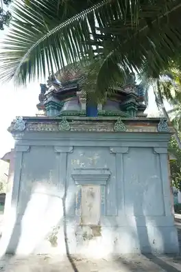 Arulmigu Mariyamman Temple, Kadalangudi, Kadalangudi - 609801 அருள்மிகு மாரியம்மன் திருக்கோயில், கடலங்குடி - 609801, Mayiladuthurai - Ancient Temple Architecture and History Image 4