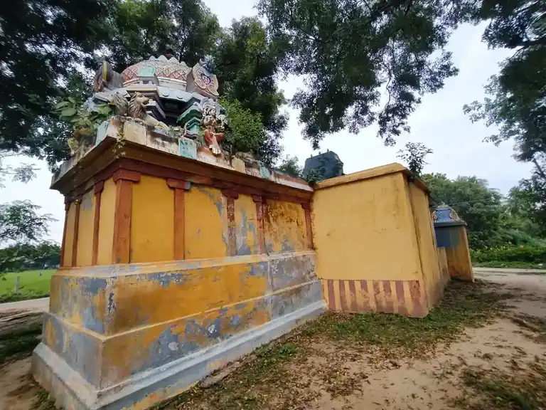 Arulmigu Mariyamman Temple, Kadichambadi - 612501 Arulmigu Mariyamman Temple, Kadichambadi - 612501, Thanjavur - Ancient Temple Architecture and History Image 2