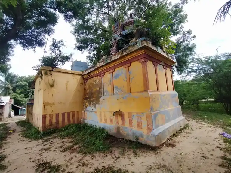 Arulmigu Mariyamman Temple, Kadichambadi - 612501 Arulmigu Mariyamman Temple, Kadichambadi - 612501, Thanjavur - Ancient Temple Architecture and History Image 3
