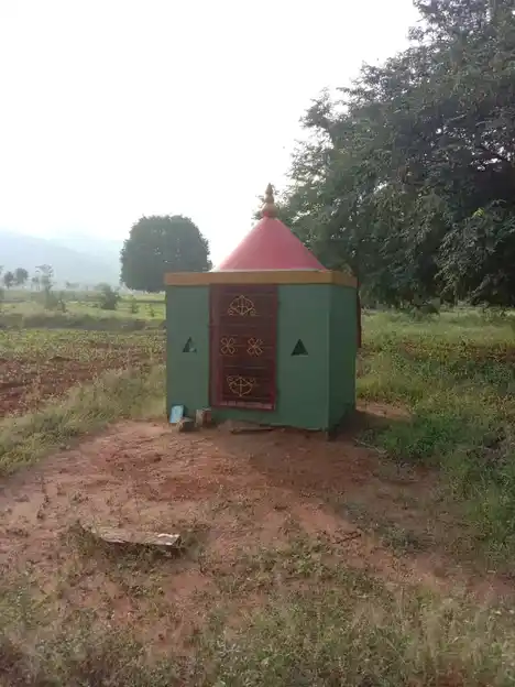 Arulmigu Mariyamman Temple, Kadiripuram - 636906 அருள்மிகு மாரியம்மன் திருக்கோயில், Kadiripuram - 636906, Dharmapuri - Ancient Temple Architecture and History Image 4