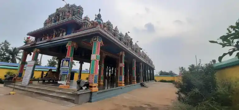 Arulmigu Mariyamman Temple, Kallalankudi - 622301 Arulmigu Mariyamman Temple,  - 622301, Pudukkottai - Ancient Temple Architecture and History Image 5