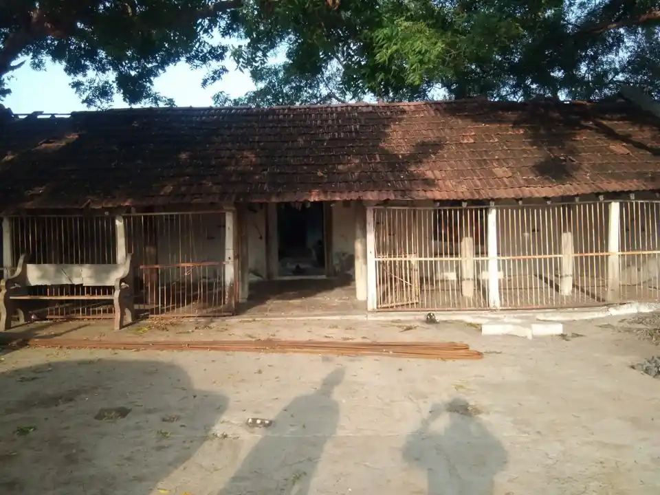 Arulmigu Mariyamman Temple, Karungkuzhi - 606204 அருள்மிகு மாரியம்மன் திருக்கோயில், Karungkuzhi - 606204, Kallakurichi - Ancient Temple Architecture and History Image 4
