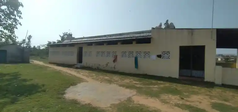 Arulmigu Mariyamman Temple, Katharipulam - 614808 அருள்மிகு மாரியம்மன் திருக்கோயில், கத்தரிப்புலம் - 614808, Nagapattinam - Ancient Temple Architecture and History Image 2