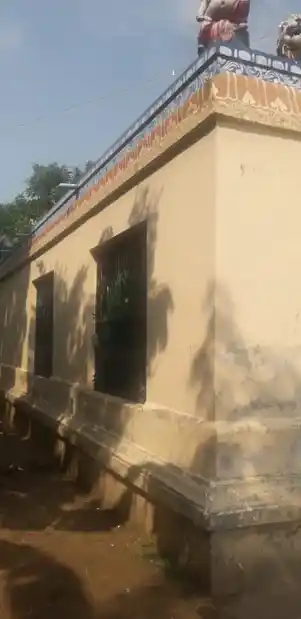 Arulmigu Mariyamman Temple, Kavalamedu - 609811 அருள்மிகு மாரியம்மன் திருக்கோயில், Kavalamedu - 609811, Mayiladuthurai - Ancient Temple Architecture and History Image 3