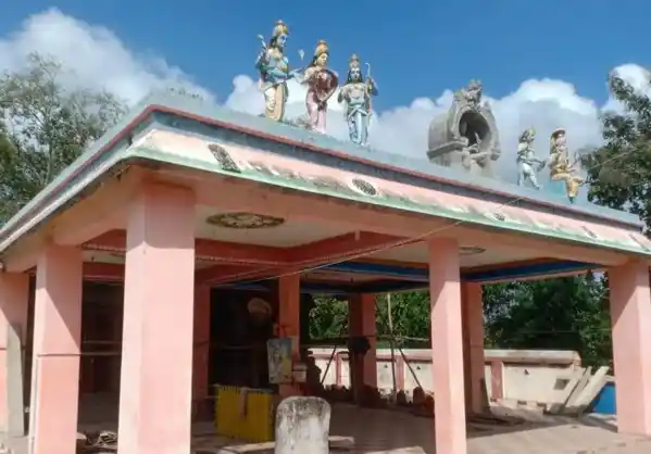 Arulmigu Mariyamman Temple, Kazhumaram - 605754 அருள்மிகு மாரியம்மன் திருக்கோயில், Kazhumaram - 605754, Kallakurichi - Ancient Temple Architecture and History Image 3