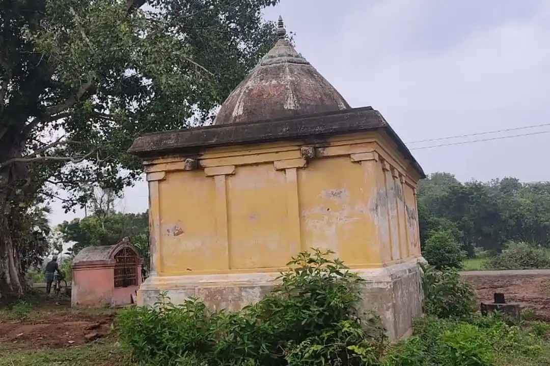 Arulmigu Mariyamman Temple, Keezhmanakkudi - 612504 அருள்மிகு மாரியம்மன் திருக்கோயில், Keezhmanakkudi - 612504, Thanjavur - Ancient Temple Architecture and History Image 5