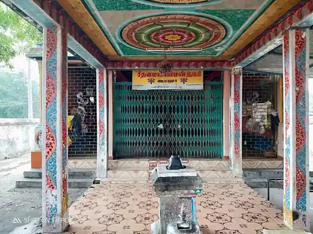 Arulmigu Mariyamman Temple, Kizhaparuthikudi - 612203 அருள்மிகு மாரியம்மன் திருக்கோயில், ஆரலூர் - 612203, Mayiladuthurai - Ancient Temple Architecture and History Image 2