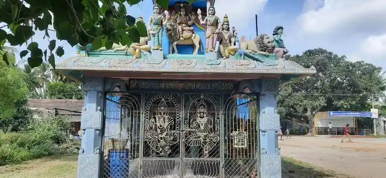 Arulmigu Mariyamman Temple, Kizhmampattu - 604205 அருள்மிகு மாரியம்மன் திருக்கோயில், Kizhmampattu - 604205, Viluppuram - Ancient Temple Architecture and History Image 3