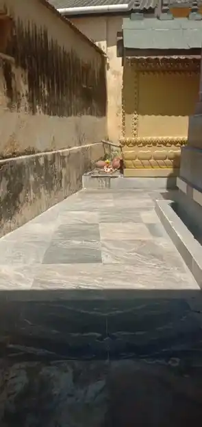 Arulmigu Mariyamman Temple, Kodimarathumoolai, Thanjavur - 613009 அருள்மிகு முத்துமாரியம்மன் திருக்கோயில், Kodimarathumoolai, Thanjavur - 613009, Thanjavur - Ancient Temple Architecture and History Image 3