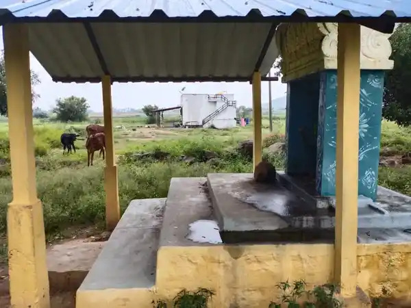 Arulmigu Mariyamman Temple, Kolagampatti - 636903 அருள்மிகு புதூர் மாரியம்மன் திருக்கோயில், Kolagampatti - 636903, Dharmapuri - Ancient Temple Architecture and History Image 2