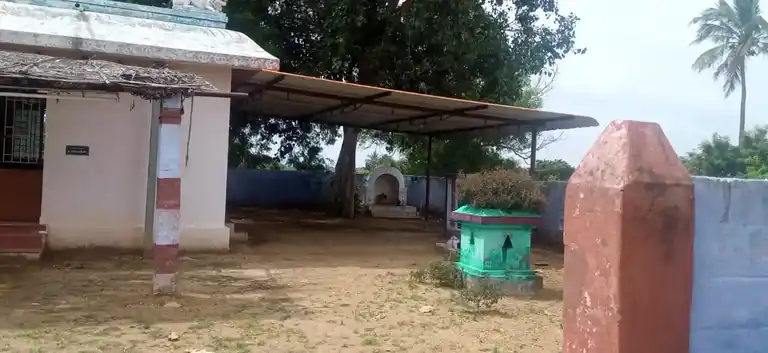 Arulmigu Mariyamman Temple, Kolathupalayam - 638673 அருள்மிகு மாரியம்மன் திருக்கோயில், கொளத்துப்பாளையம் - 638673, Tiruppur - Ancient Temple Architecture and History Image 2