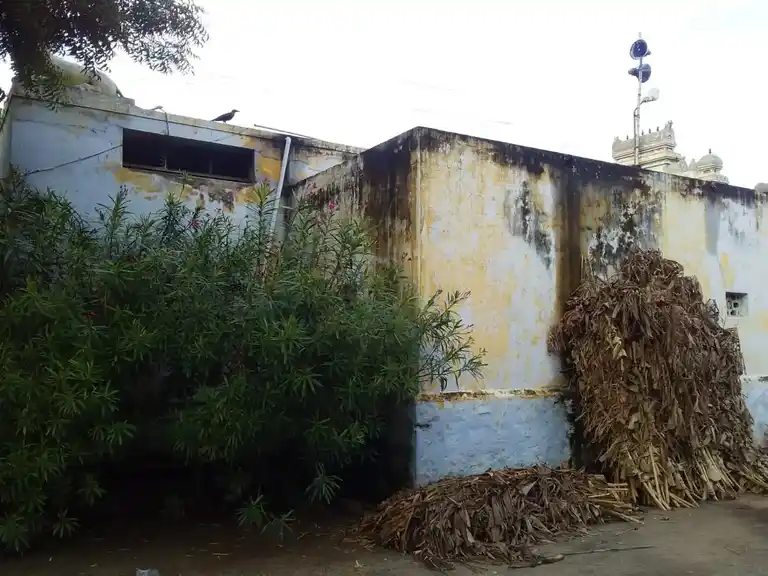Arulmigu Mariyamman Temple, Krishnarayapuram - 639119 Arulmigu Mariyamman Temple, Krishnarayapuram - 639119, Karur - Ancient Temple Architecture and History Image 2