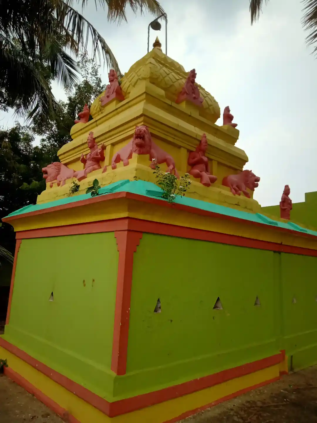 Arulmigu Mariyamman Temple, Kudhirai Sandhal - 606213 அருள்மிகு மாரியம்மன் திருக்கோயில், Kudhirai Sandhal - 606213, Kallakurichi - Ancient Temple Architecture and History Image 4