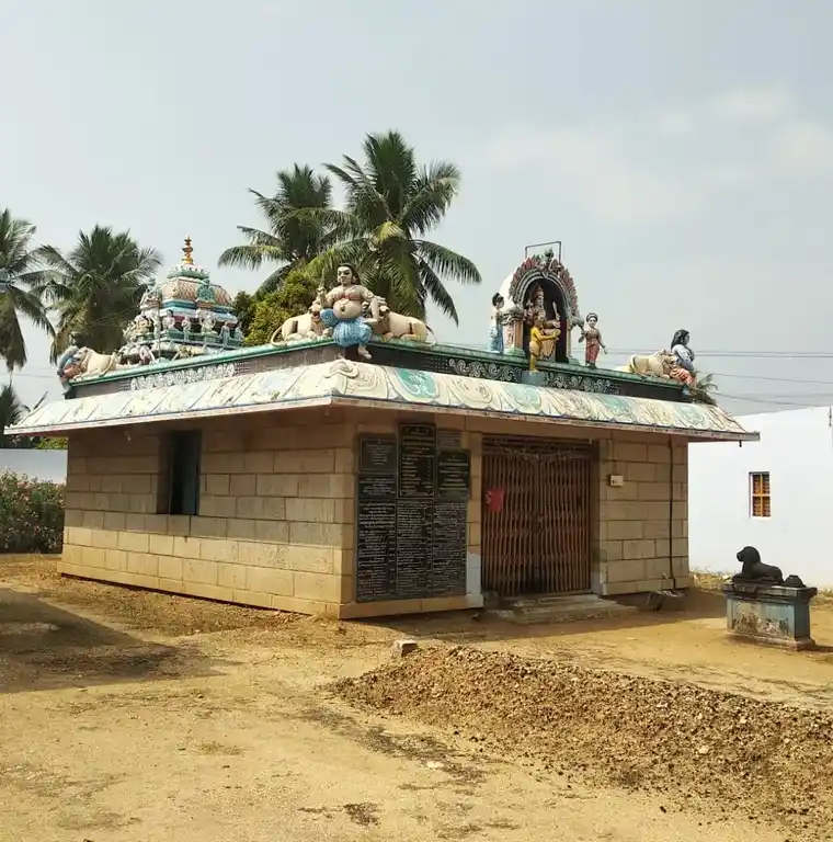 Arulmigu Mariyamman Temple, Kurumpalamahadevi - 637213 அருள்மிகு மாரியம்மன் திருக்கோயில், Kurumpalamahadevi - 637213, Namakkal - Ancient Temple Architecture and History Image 4