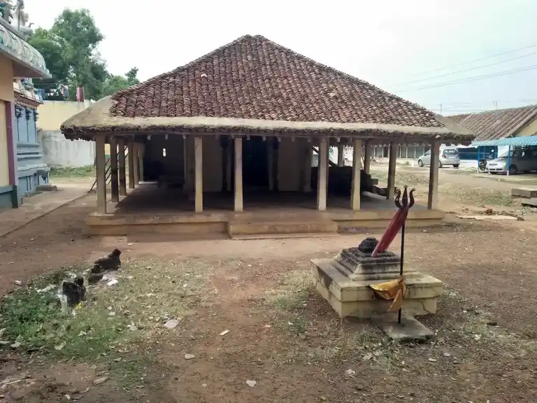 Arulmigu Mariyamman Temple, Kuvagam - 621710 Arulmigu Mariyamman Temple, Kuvagam - 621710, Ariyalur - Ancient Temple Architecture and History Image 4