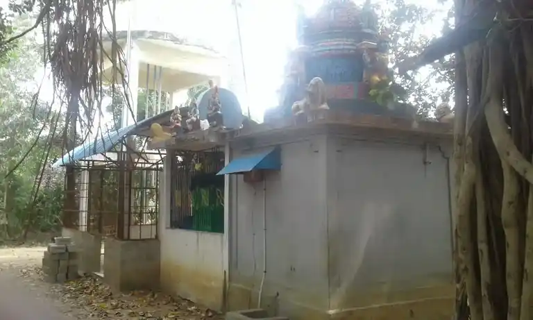 Arulmigu Mariyamman Temple, Malangankudiyirupu - 621802 Arulmigu Mariyamman Temple, Malangankudiyirupu - 621802, Ariyalur - Ancient Temple Architecture and History Image 4